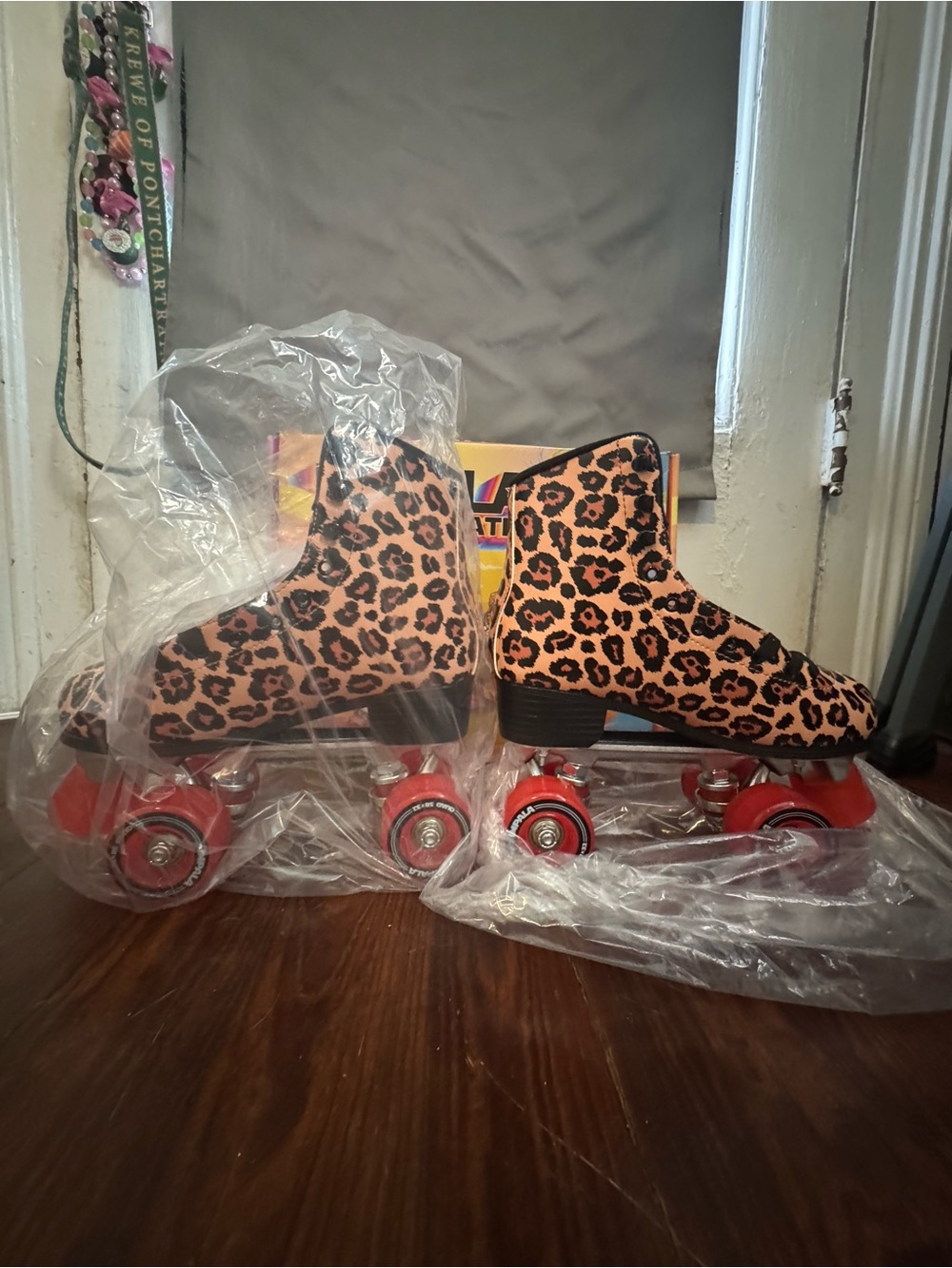 IMPALA SKATES- Leopard Print Quad Roller Skates with Red Wheels BRAND NEW